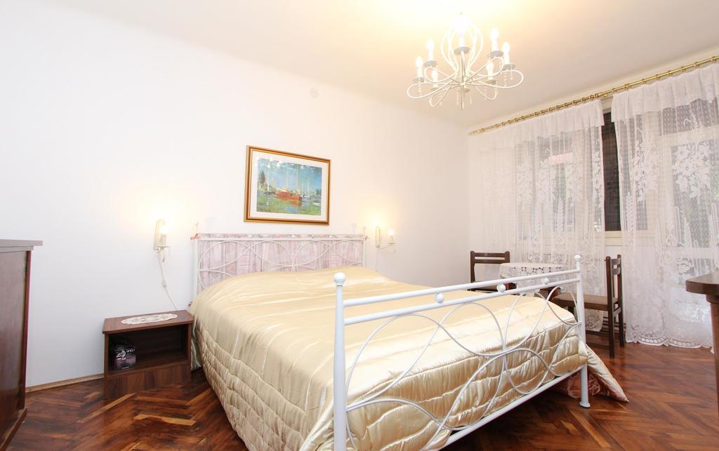 רוביני Guest House Aurora מראה חיצוני תמונה