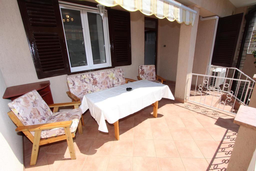 רוביני Guest House Aurora מראה חיצוני תמונה