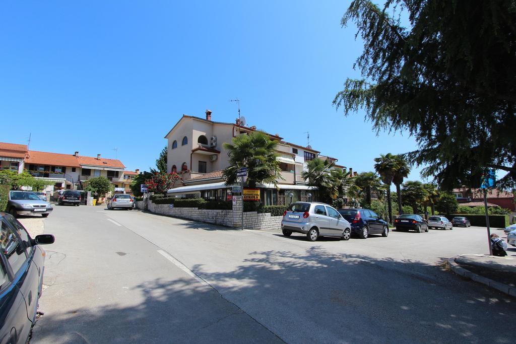 רוביני Guest House Aurora מראה חיצוני תמונה