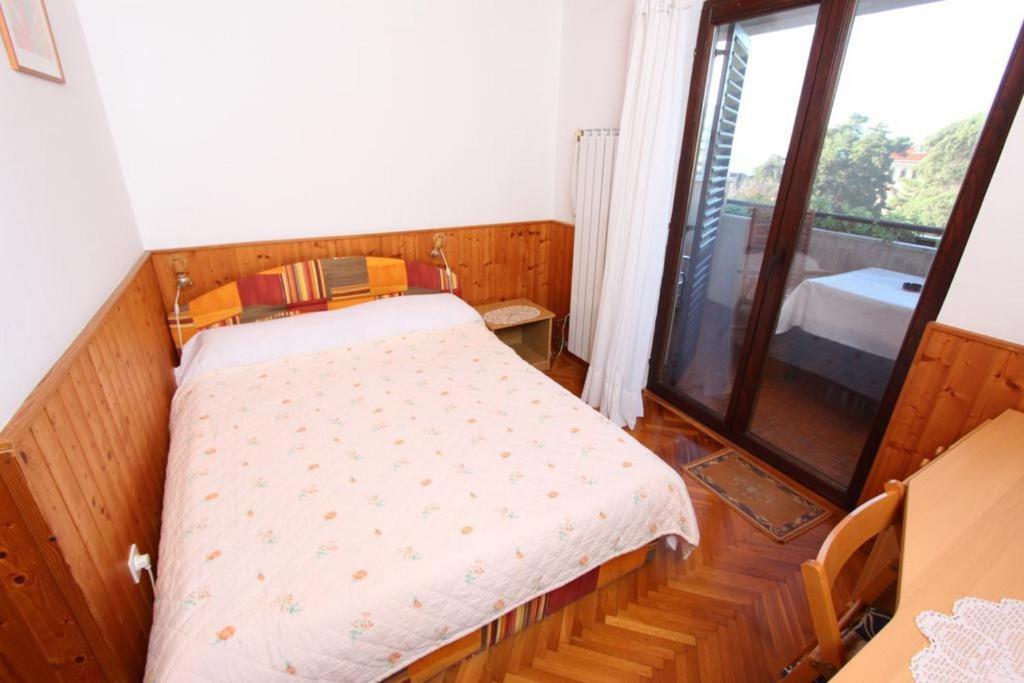 רוביני Guest House Aurora חדר תמונה