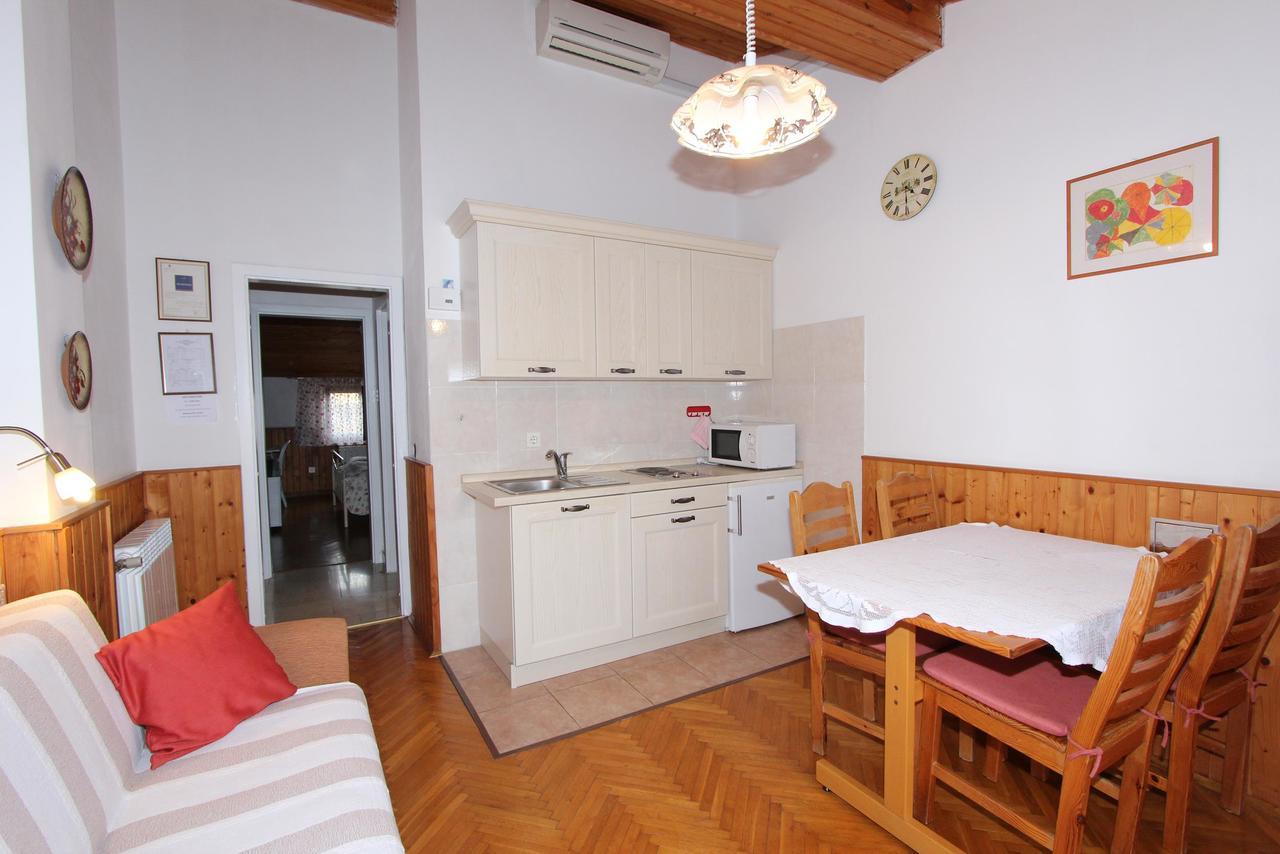 רוביני Guest House Aurora מראה חיצוני תמונה